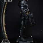 PRE-ORDER The Dark Knight (Film) Batman 1’2 Scale Statue HDMMDC-02DX Prime 1 Studio (20)