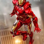 HT0050 NEW THE AVENGERS IRON MAN MARK VII 1’6TH SCALE MMS500D27 Hot Toys (15)