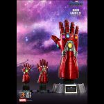HT0072 NEW AVENGERS ENDGAME NANO GAUNTLET LIFE-SIZE COLLECTIBLE LMS007 Hot Toys (8)