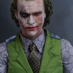 HT0019 NEW BATMAN THE DARK KNIGHT THE JOKER 1’4TH SCALE COLLECTIBLE QS010 Hot Toys (13)