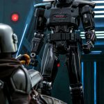 309P PRE-ORDER STAR WARS THE MANDALORIAN DARK TROOPER 1’6TH SCALE TMS032 HOT TOYS (6)