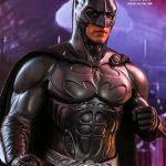 322P PRE-ORDER BATMAN FOREVER BATMAN (SONAR SUIT) 1’6TH SCALE MMS593 HOT TOYS (9)