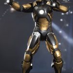 HT0018 (PRE-OWNED Box A item A) IRON MAN 3 PYTHON MARK XX 1’6TH SCALE COLLECTIBLE MMS248 Hot Toys (2)