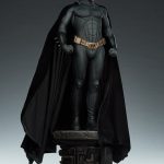 423P PRE-ORDER DC Batman Begins Batman Premium Format Figure Sideshow (9)