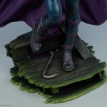 439P PRE-ORDER DC Huntress Premium Format Figure Sideshow (16)