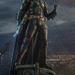 P491 THE DARK KNIGHT TRILOGY BATMAN 1’4TH SCALE QS019 HOT TOYS [PRE-ORDER] (2)